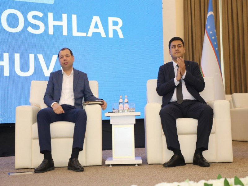 “Uzbekistan Helicopters” MChJ rahbariyati va Toshkent davlat transport universiteti talabalari o‘rtasida “Rahbar va yoshlar” uchrashuvi bo‘lib o‘tdi.