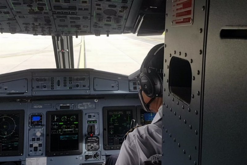 "Silk Avia" aviakompaniyasiga tegishli birinchi ATR 72-600 samolyotining sinov parvozi.